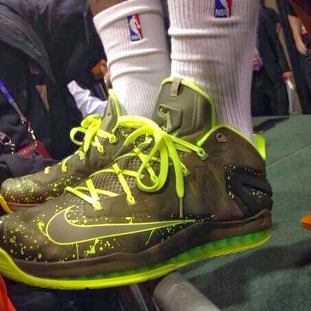 nike-lebron-11-low-dunkman-1