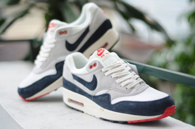 Nike Air Max 180 Retro Classic Nike Running Shoes Reshoevn8r