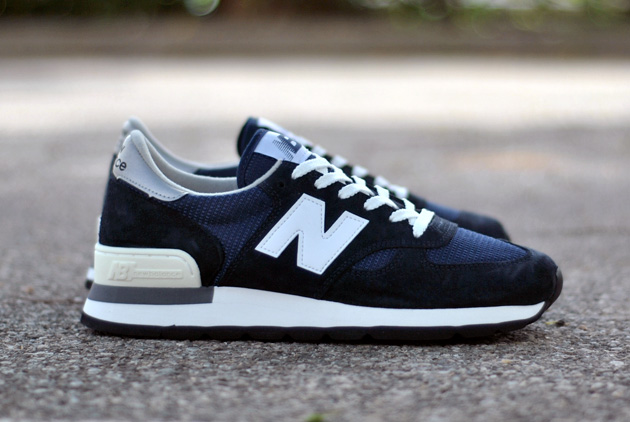 new balance bleu nuit