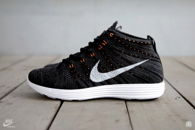 nike-lunar-flyknit-chukka-black-orange
