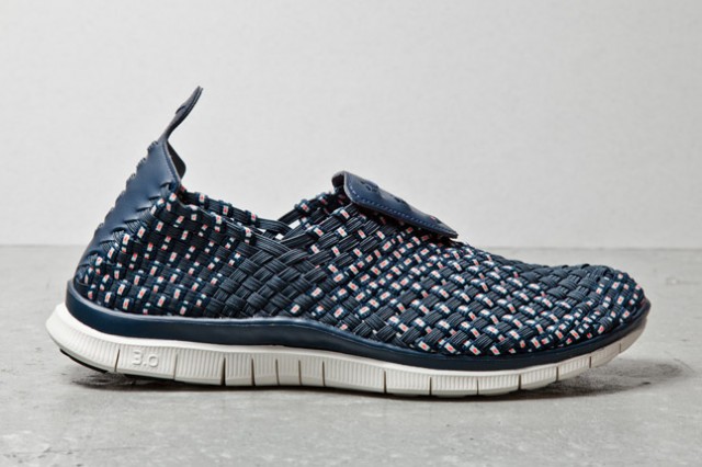 nike-free-woven-navy