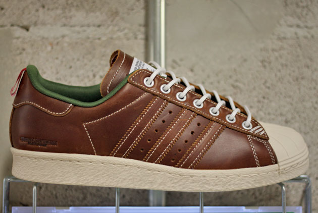 superstar 2 adidas marron