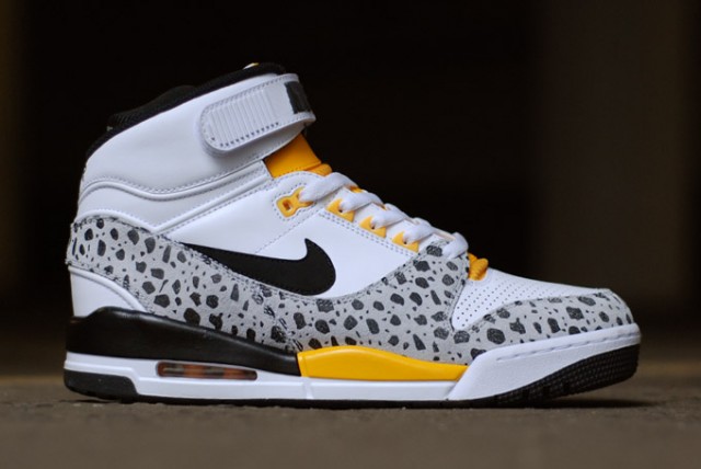 nike-air-revolution-assault