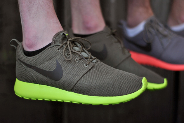 nike roshe run vert kaki