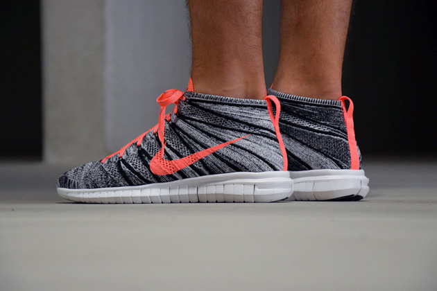 nike flyknit chukka orange