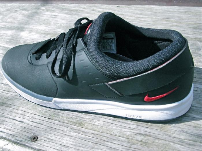Black Nike Zoom Shoes Black Nike Zoom Shoes