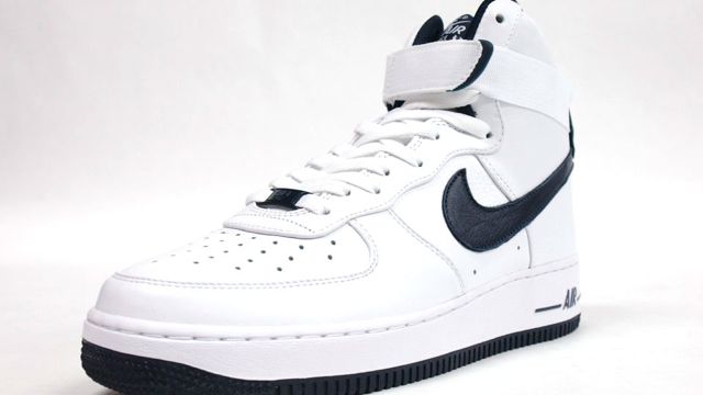 is air force one true to size