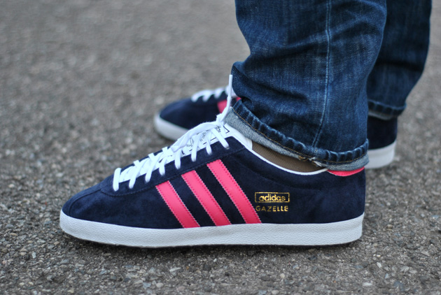 adidas gazelle bleu marine rose