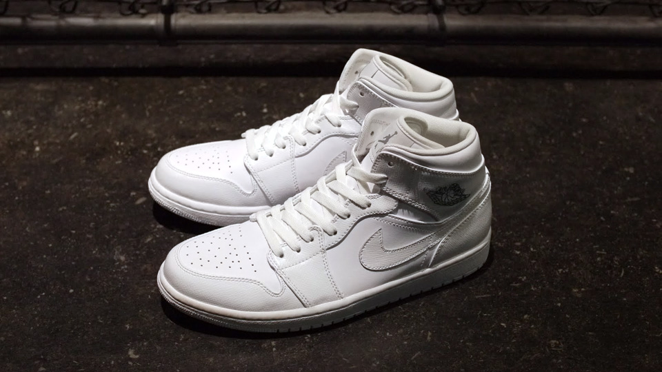 nike air jordan 1 white and grey