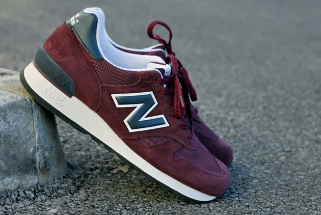 new balance bordeau et bleu