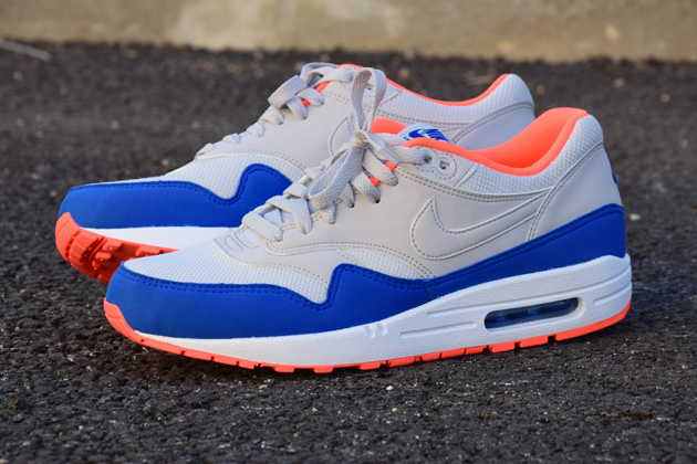 nike requin bleu et orange nike requin bleu et orange