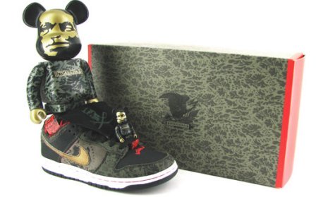 sbtgbearbrick
