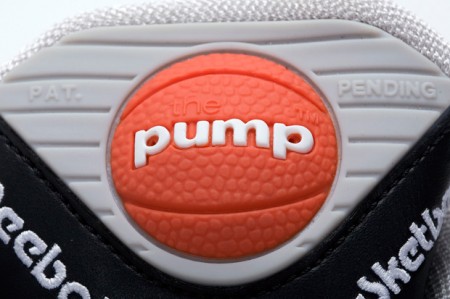 reebok pump logo