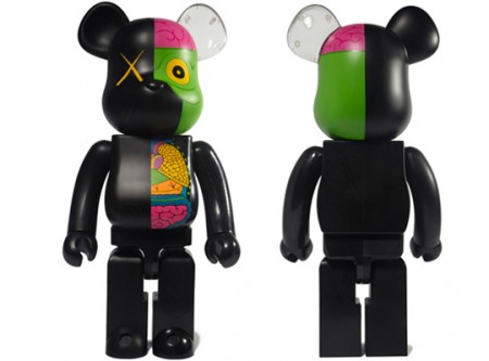 kaws-bearbrick