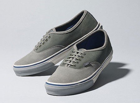 deluxe-vans-authentic deluxe-vans-authentic