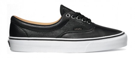 vans-era-sneakers-4