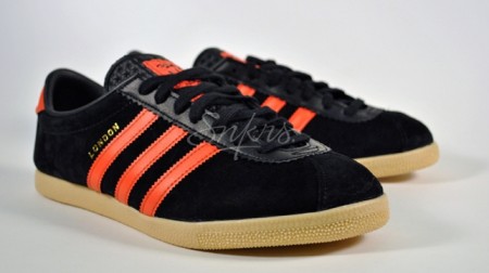 adidas london black