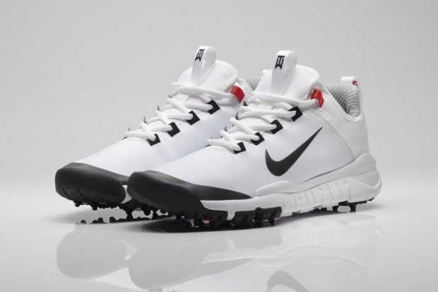 tiger woods nike sneakers