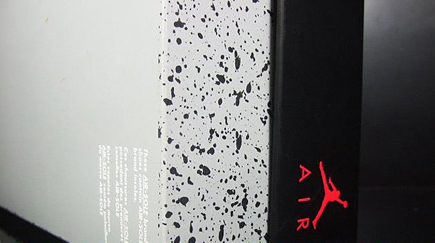 jordan-4-box-cement1