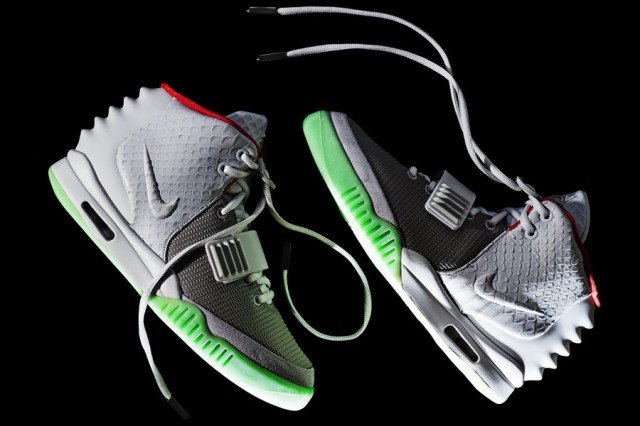 nike-yeezy-2-grey