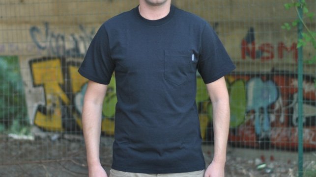 tee-shirt-buff-noir-carhartt
