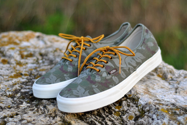 vans camo floral