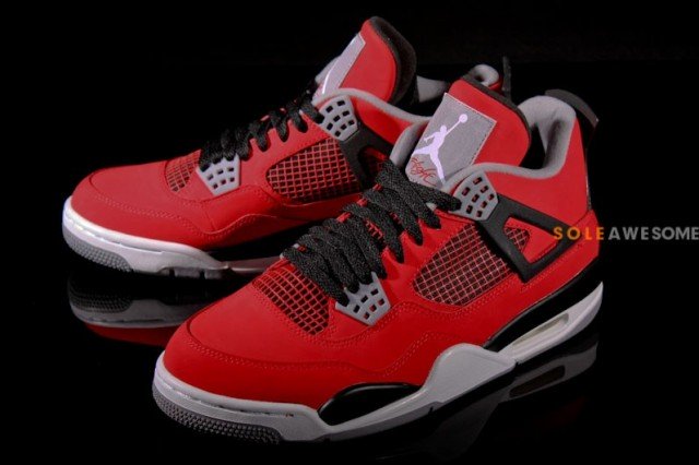 air-jordan-4-rouge-nubuck-torobravo
