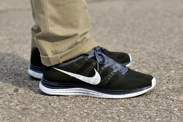 Nike flyknit top lunar 1 noir
