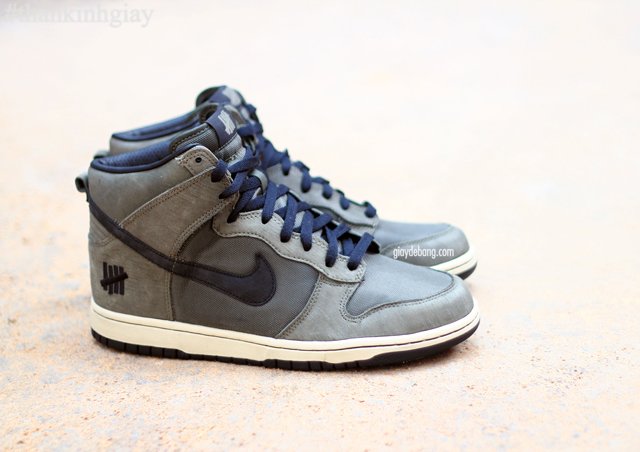 nike-dunk-ballistic-undefeated