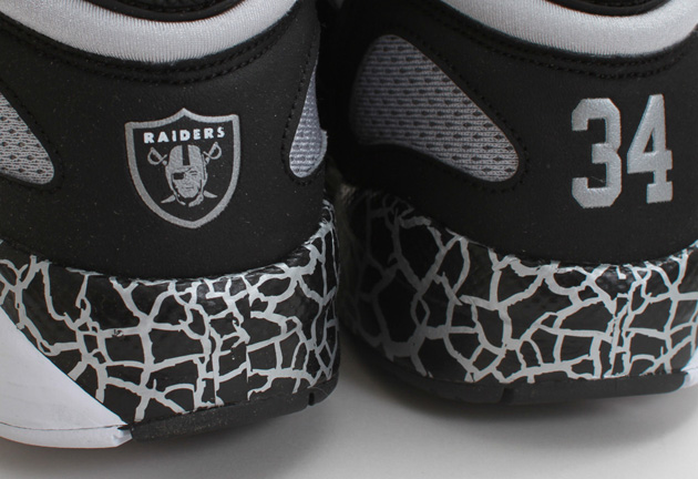 raiders nike air max