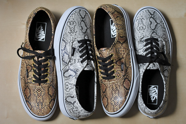 vans authentic snake silver