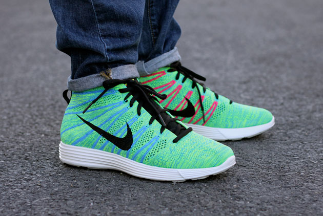 nike-lunar-flyknit-chukka-vert-bleu-1