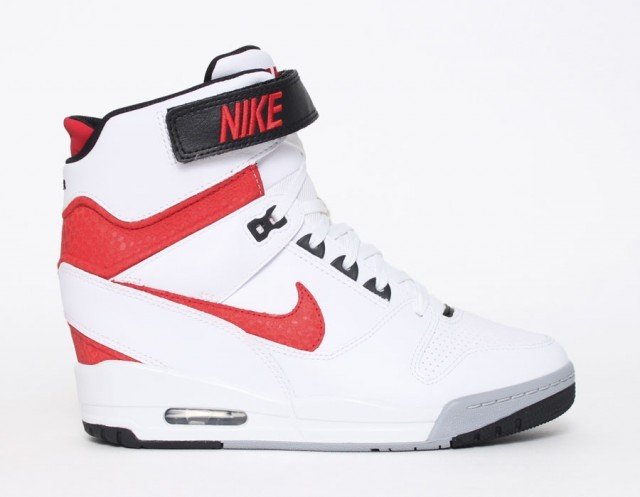 nike air revolution sky hi