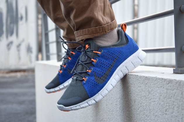 nike-free-powerlines-gris-bleu-01