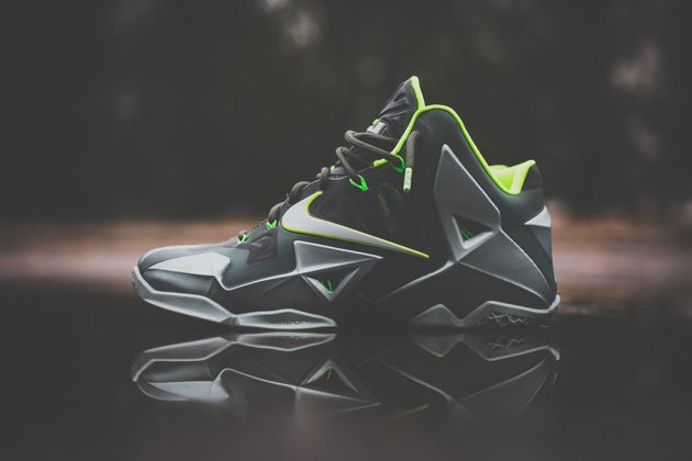 nike-lebron-dunkman-XI-11-1