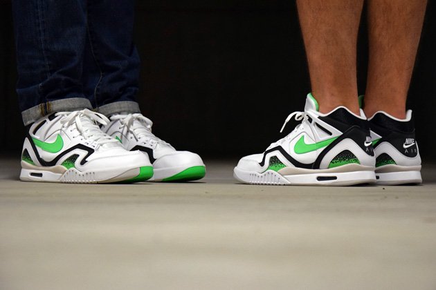 nike-air-tech-challenge-2-poison-green-1