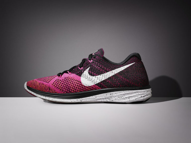 ladies flyknit