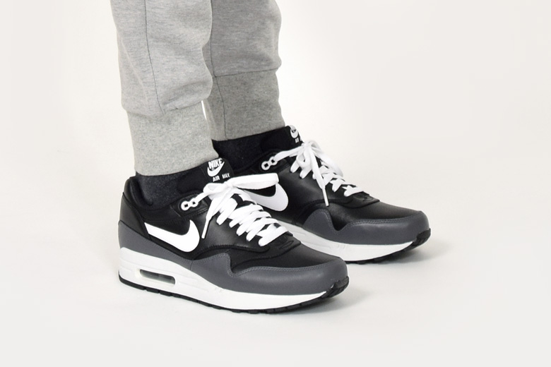 air max 1 noir gris