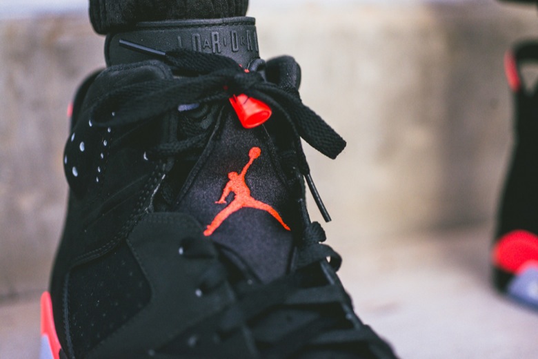 Air Jordan 6 Black Infrared- 28 novembre 2014 - Sneakers.fr