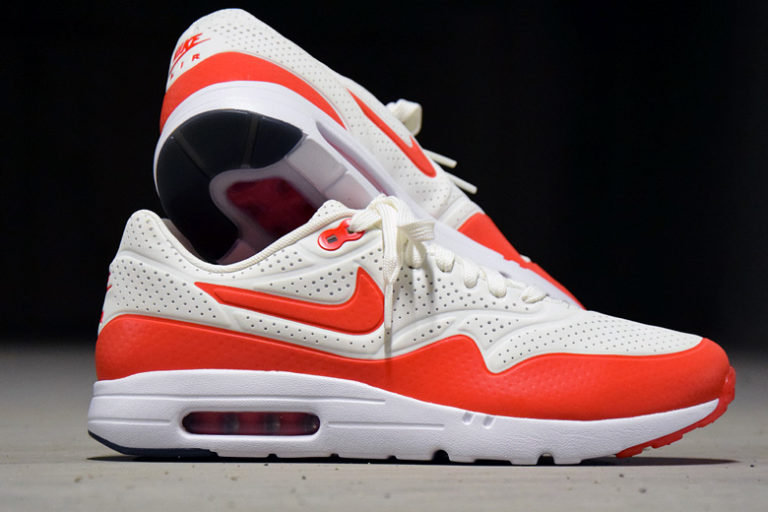 air max 1 ultra moire white