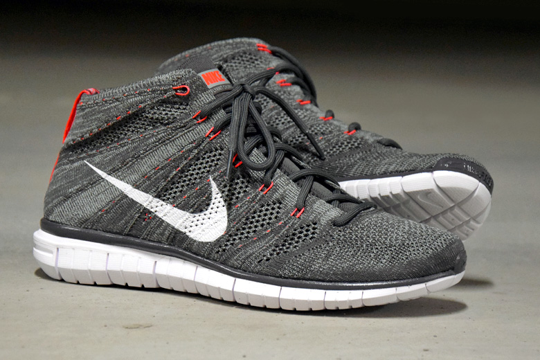 nike-free-flyknit-chukka-grey-bright-crimson-3