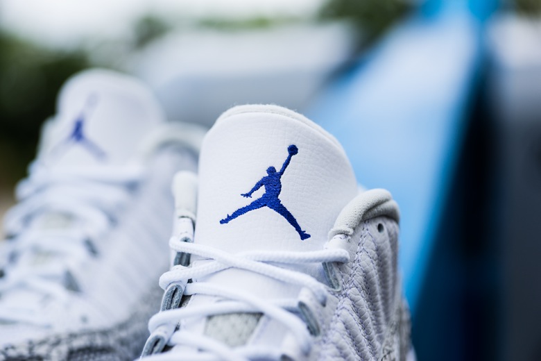 air-jordan-11-low-ie-white-cobalt-2015-4