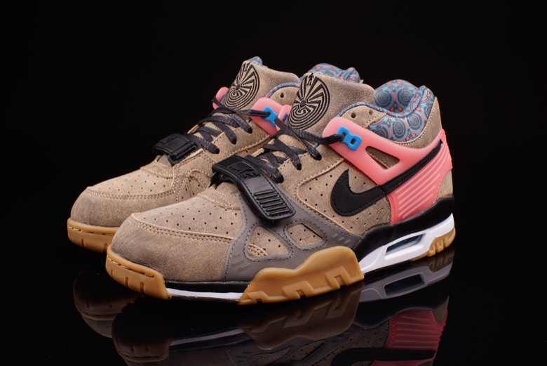 nike air trainer 3 superbowl 2015