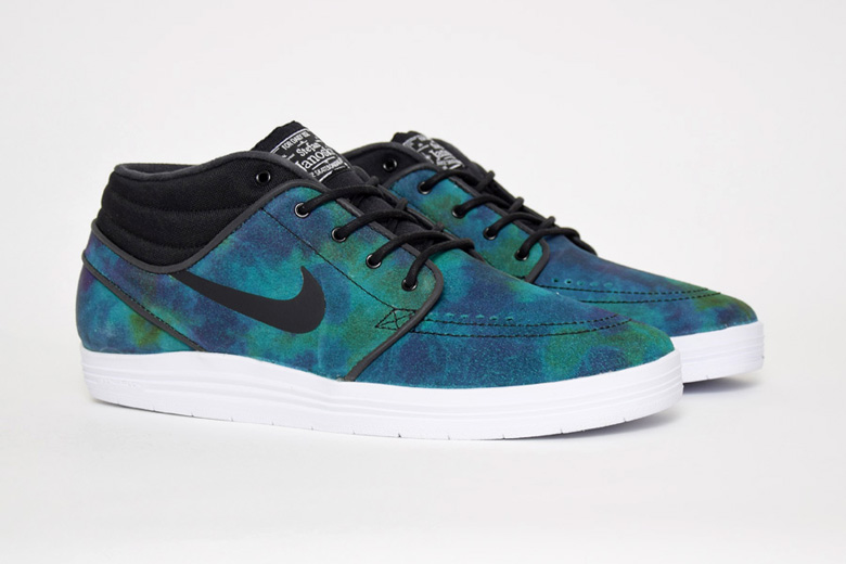 nike-sb-janoski-galaxy