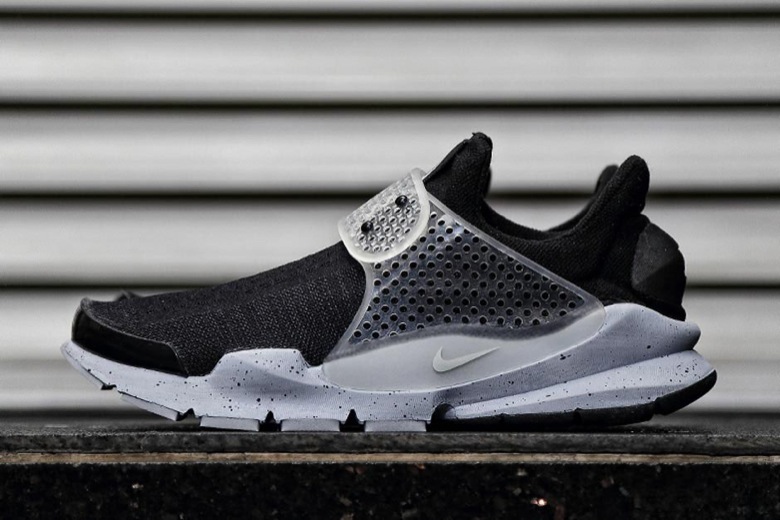 nike sock dart fragment design oreo