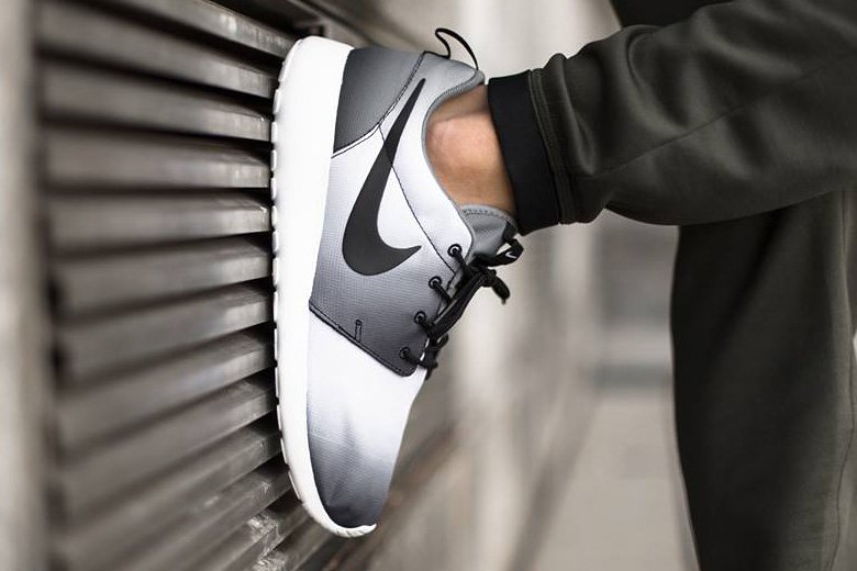 nike-roshe-run-faded-print-1