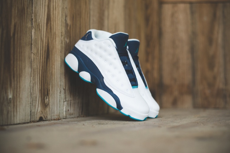 air jordan 13 low hornets