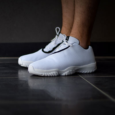 Jordan Future Low White disponible - Sneakers.fr