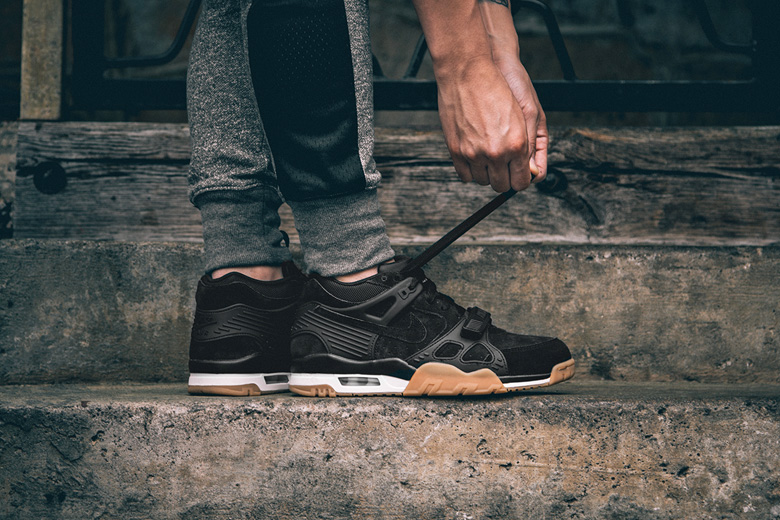 nike-air-trainer-3-gum-pack0