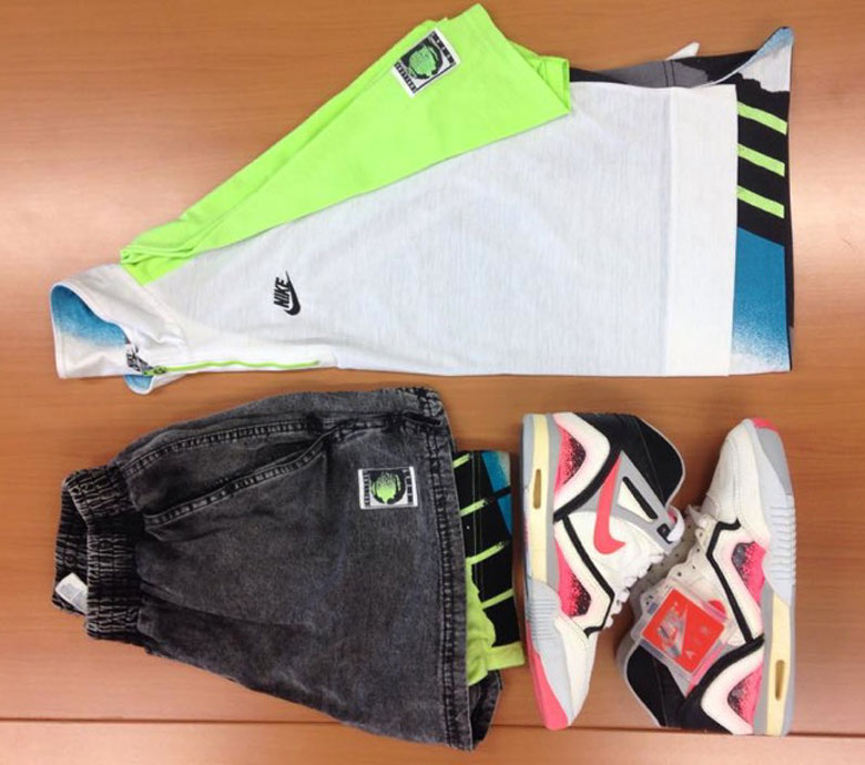 Jeu Set et Mode Roland Garros avec la tenue originale d Agassi Sneakers
